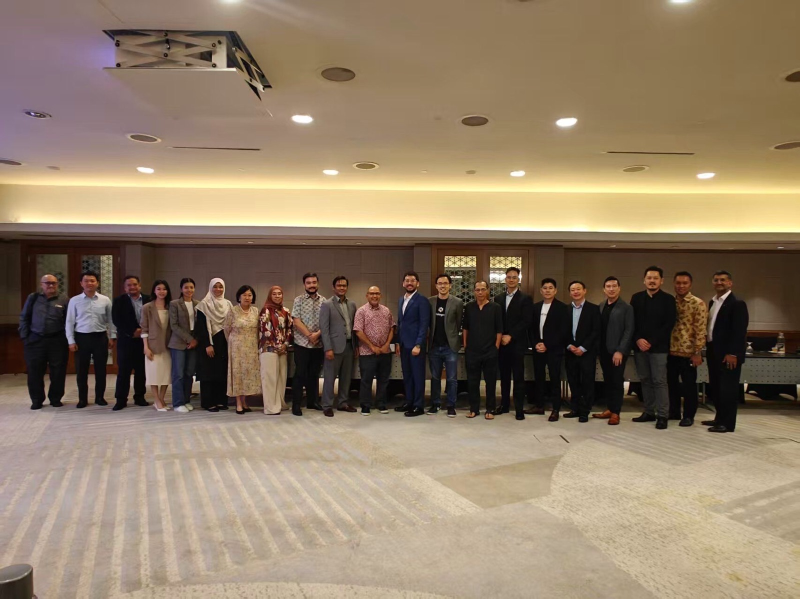 Attendees of the Navigating the Future of Shari'a-compliant Digital Assets roundtable at the Mandarin Oriental, Kuala Lumpur